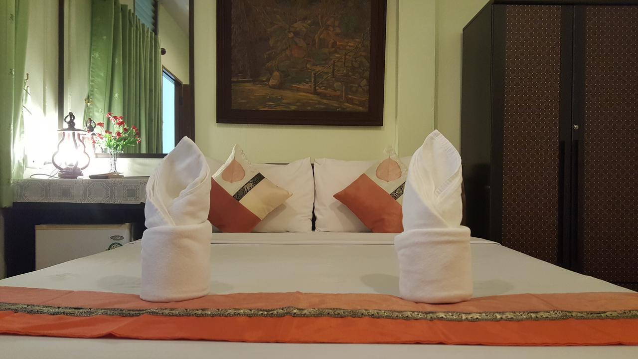 Khaolak Grand City Khao Lak Quarto foto